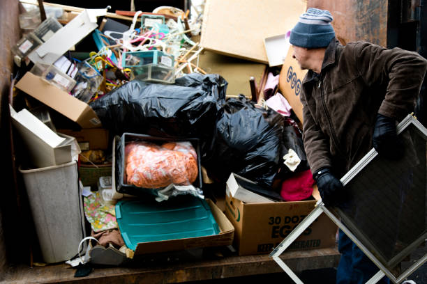 Best Yard Cleanup Services  in Bergenfield, NJ